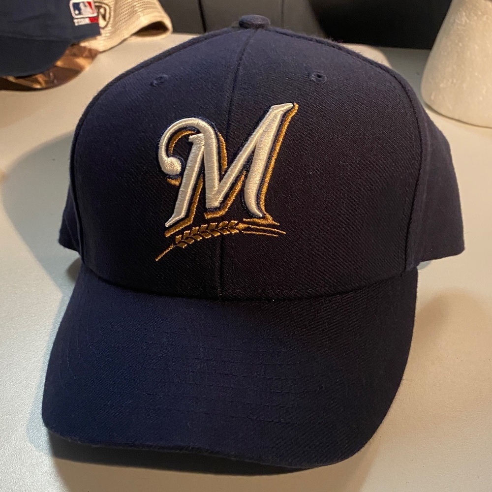 Milwaukee Brewers MLB Navy Blue Men’s Adjustable Baseball Cap Hat